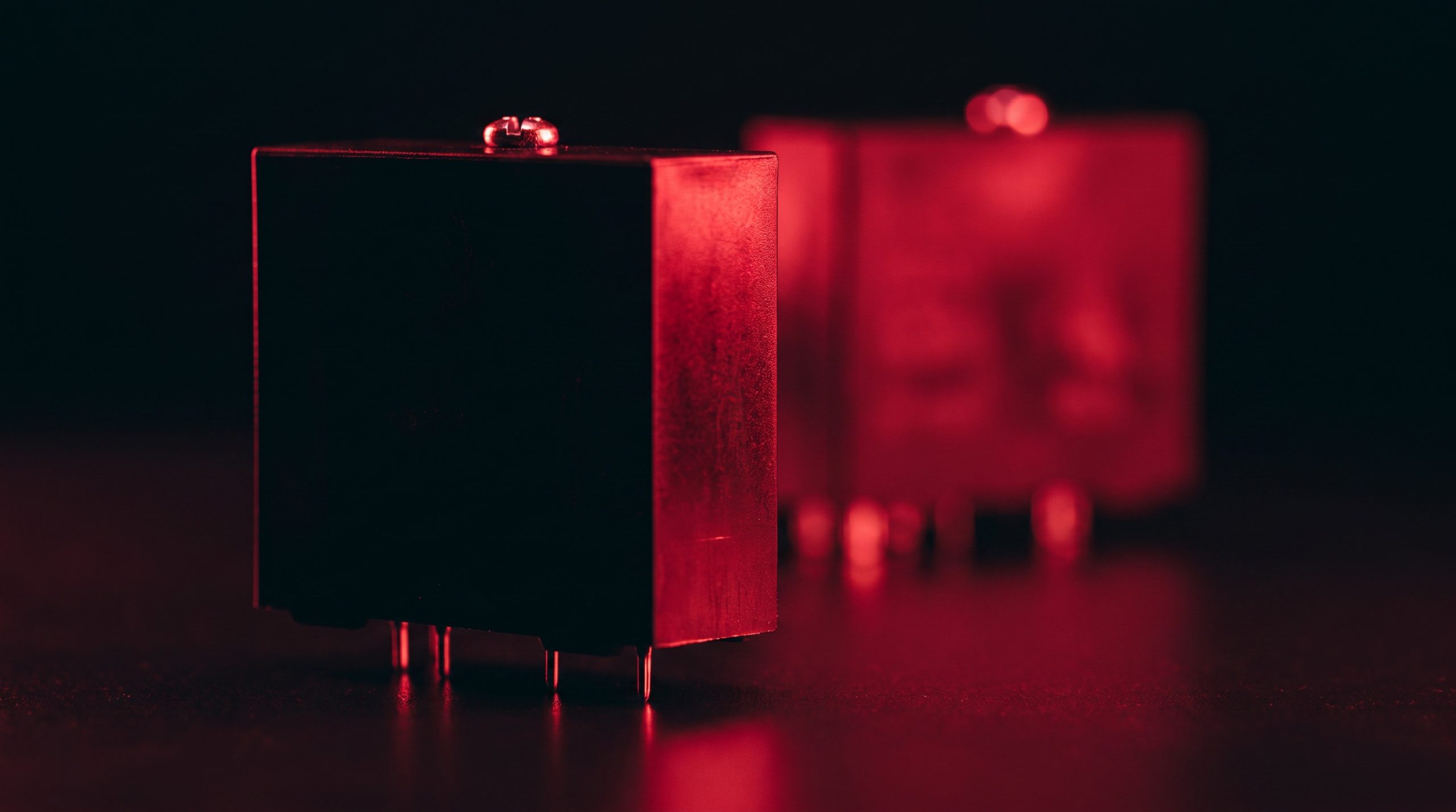 Solid State Relays: Types, Selection Criteria, and Sourcing Discontinued Models